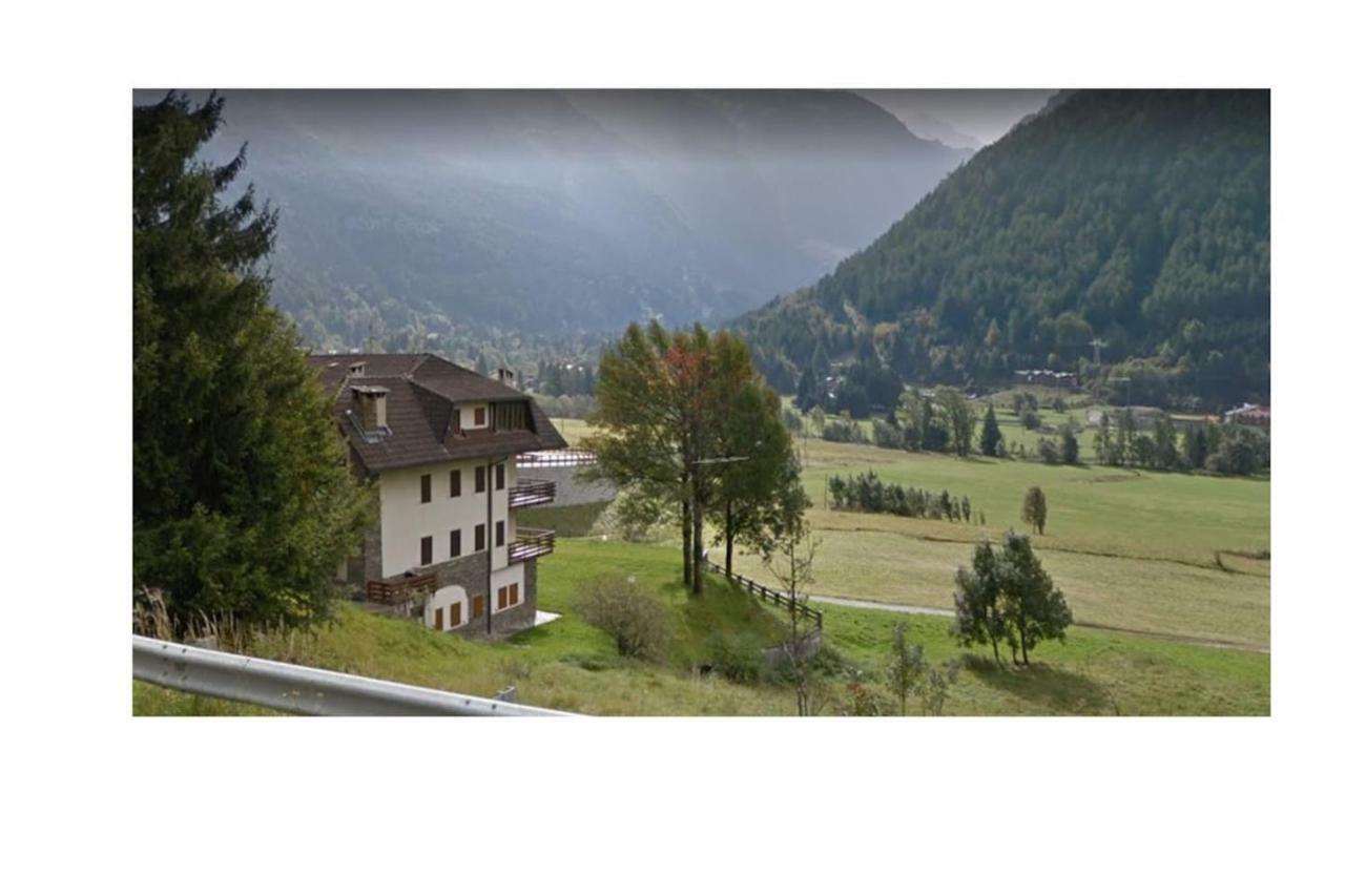 Grande Casa Di Famiglia Appartement Temù Buitenkant foto