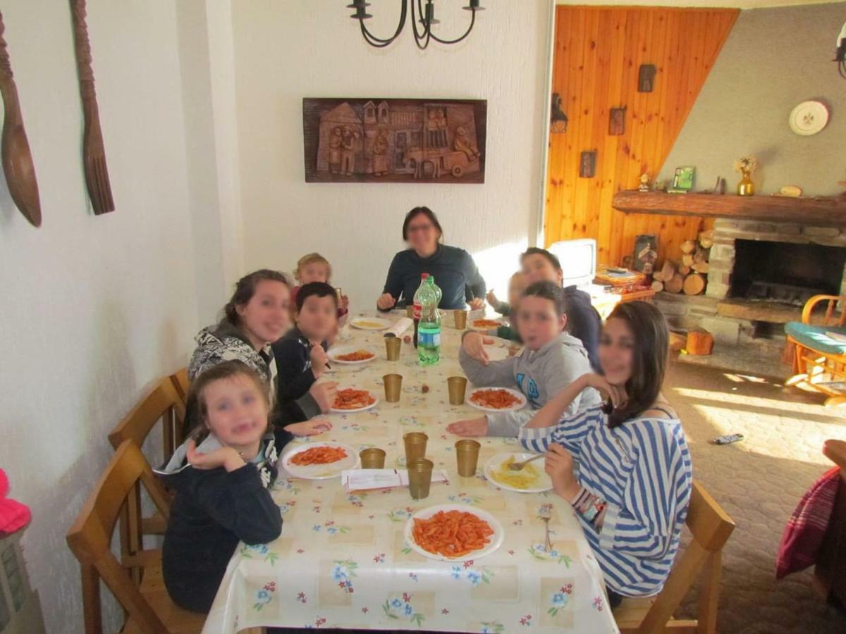 Grande Casa Di Famiglia Appartement Temù Buitenkant foto